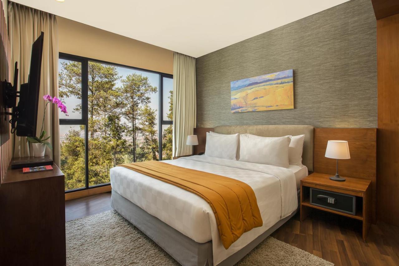 Swiss-Belresort Dago Heritage Bandung Eksteriør billede